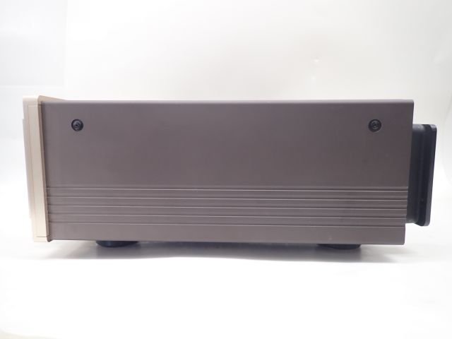 「ロイヤルドルトン」Accuphase P-350 ステレオパワーアンプ Accuphase Stereo Power Amplifier P-350 - YouTube