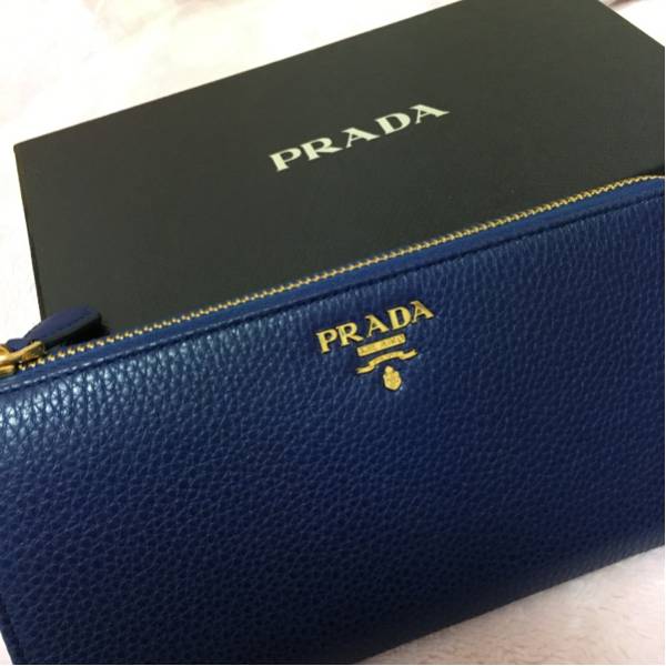 プラダ✨PRADA サフィアーノレザー 本革 ゴールド金具 長財布 ネイビー 