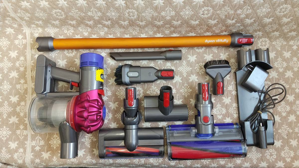 ジャンク品 dyson ダイソン SV11 コードレスクリーナー【761
