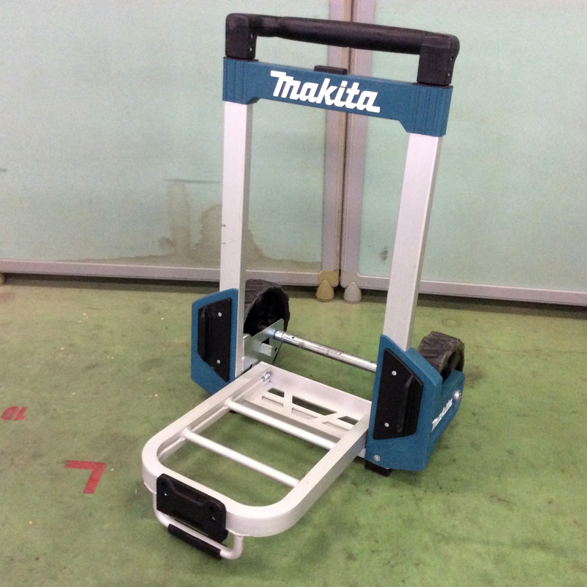 RH-1402】中古品 makita マキタ トローリ A-60648 TH-5740中古品