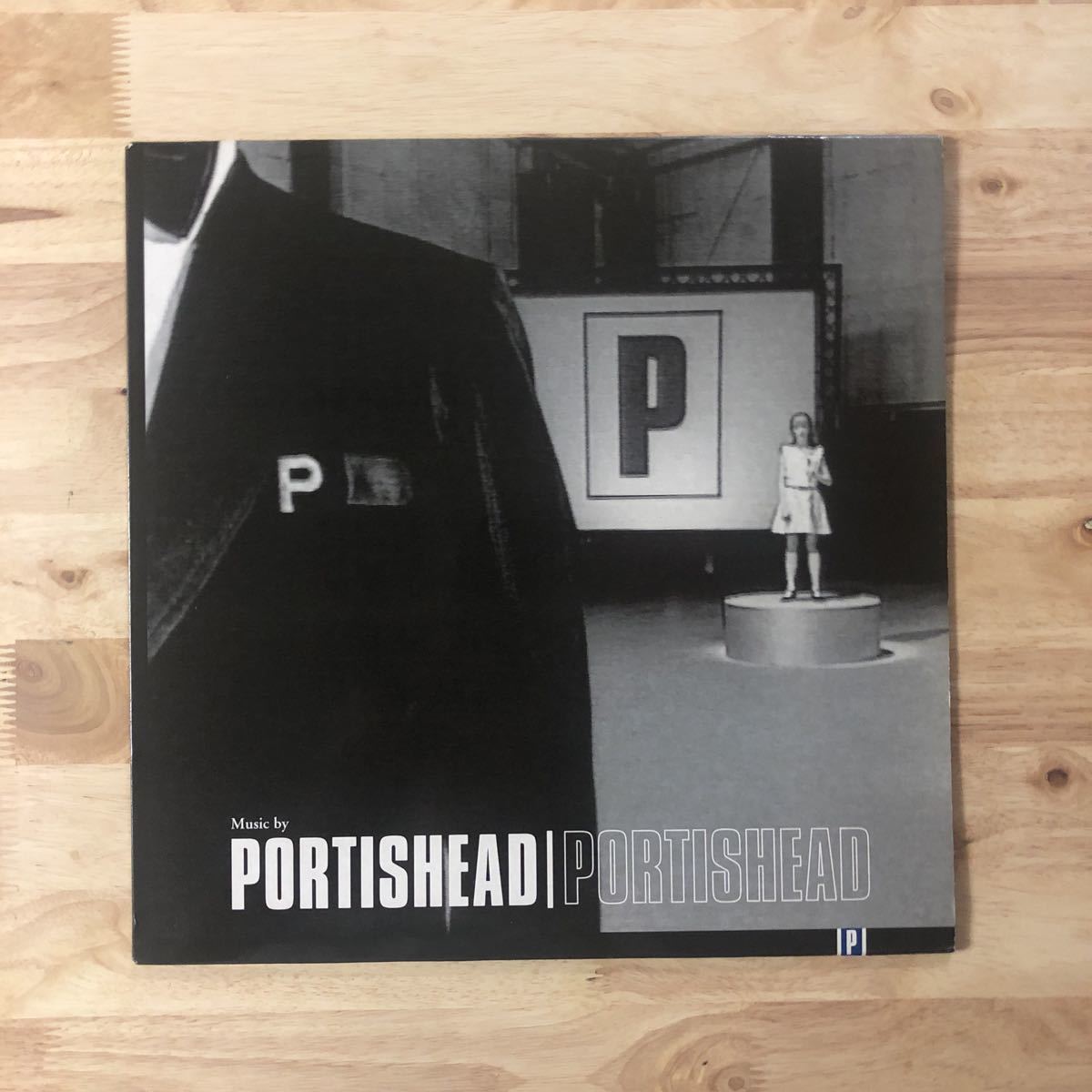 【人気，大得価】 LP PORTISHEAD/PORTISHEAD UKオリジナル:初年度'97年PRESS:元々の紙スリーヴ付き:MAT 539 189-1- A1 MILES. MASTERPIECE MASTERING. MPO(その他)｜売買されたオークション情報、yahooの商品情報をアーカイブ公開 - P