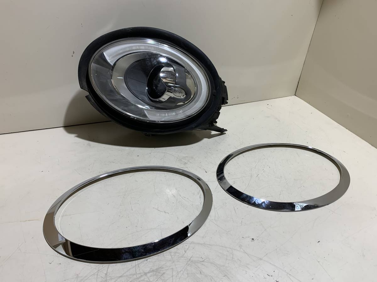 【140】 MINI ミニ クーパー F56 純正 ヘッドライトリング メッキ LED 63.11-7416979-02 90092507 2001