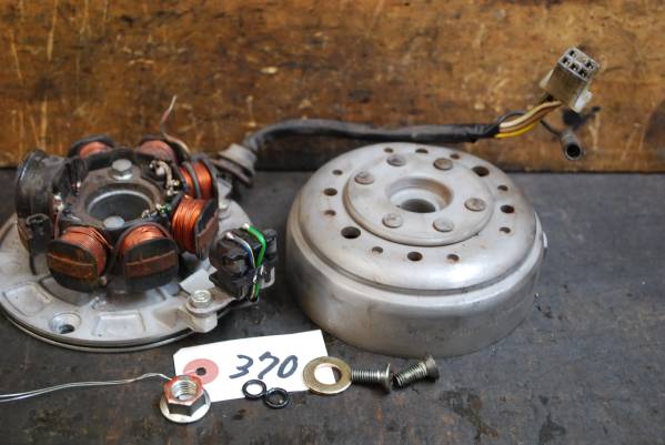 モンキー純正１２ｖ発電機/370検索DAXシャリーカブJAZZ