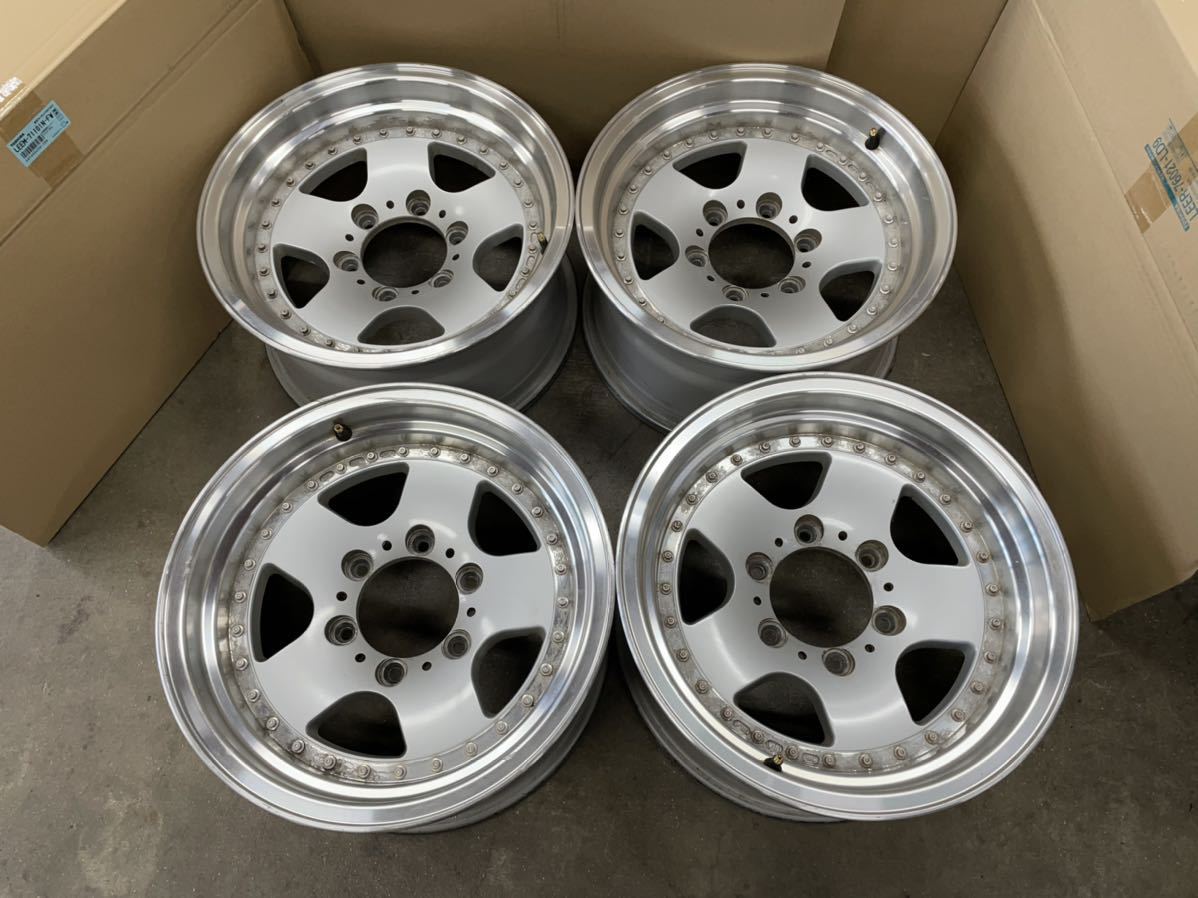 アルミホイール 16インチ8jj / PCD139.7 6H オフセット24 / パジェロ 