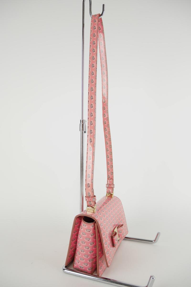 値下げしましたフェラガモショルダーバック Salvatore Ferragamo