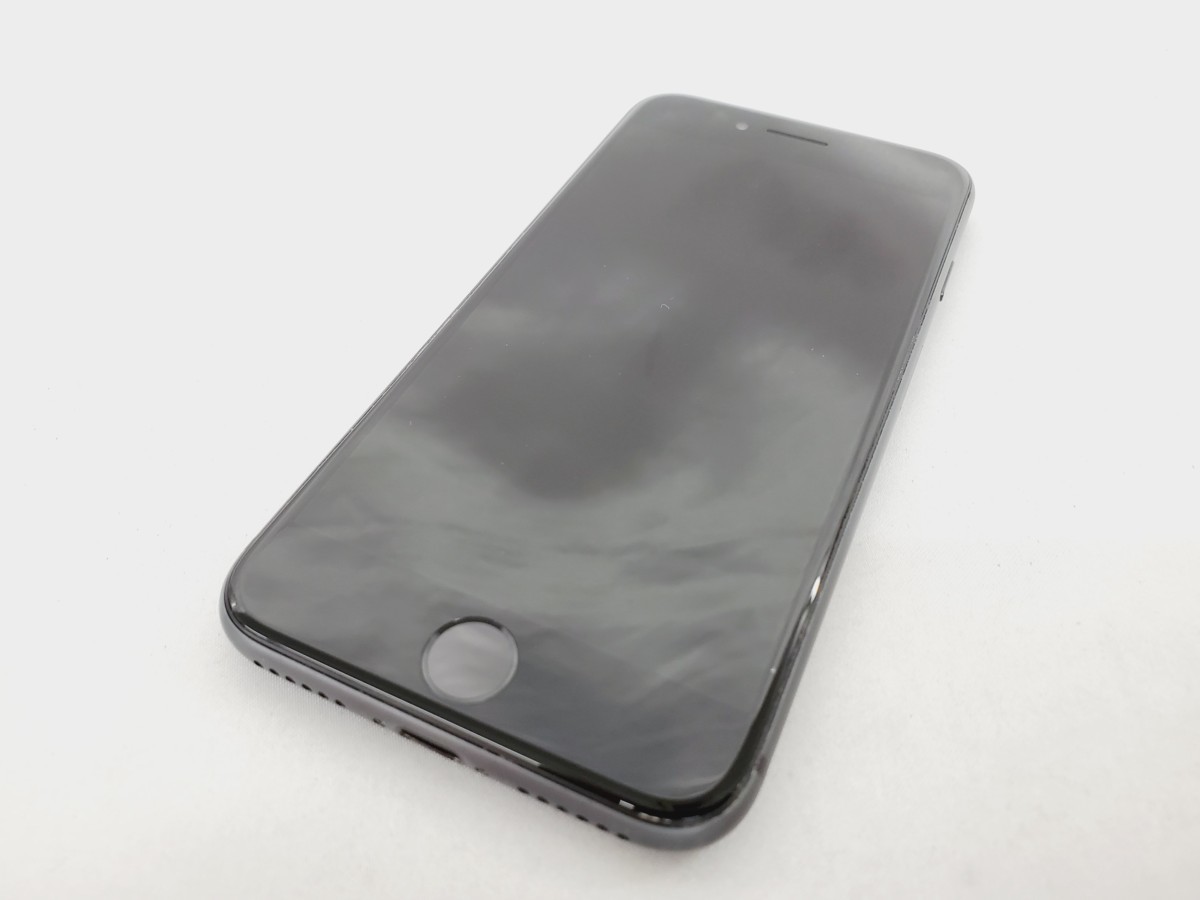 1円 品 au by KDDI スマートフォン Apple iPhone8 64GB NQ782J/A 
