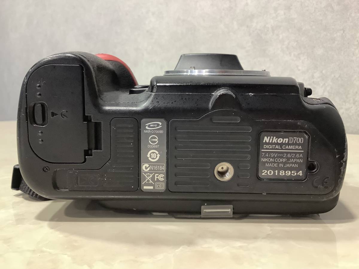 Nikon D700 ボディ デジタル一眼レフカメラ ニコン 1円～ （訳あり