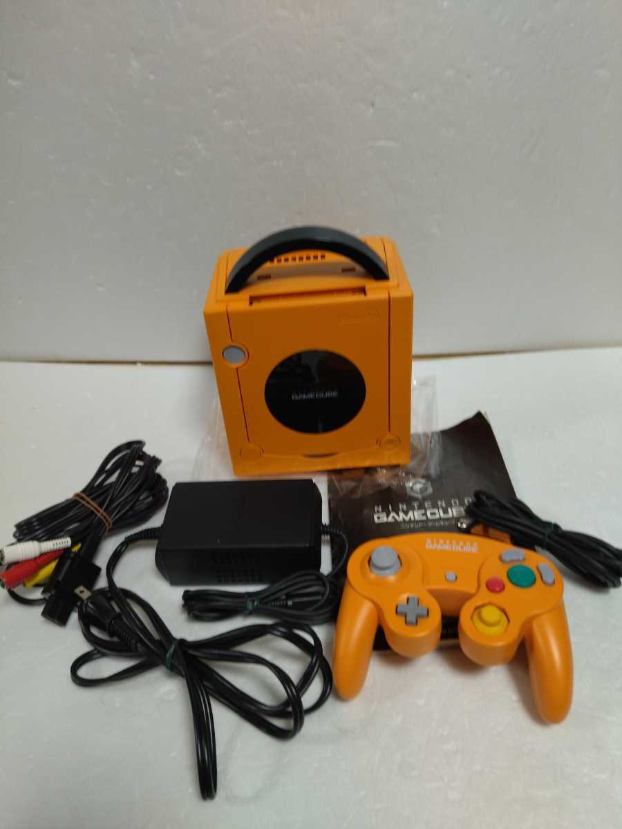 【超激得，人気】 NINTENDO 任天堂 GAMECUBE ニンテンドー ゲームキューブ オレンジ DOL-001 メーカー生産終了品(本体)｜売買されたオークション情報、yahooの商品情報をアーカイブ公開 - オークファン 本体