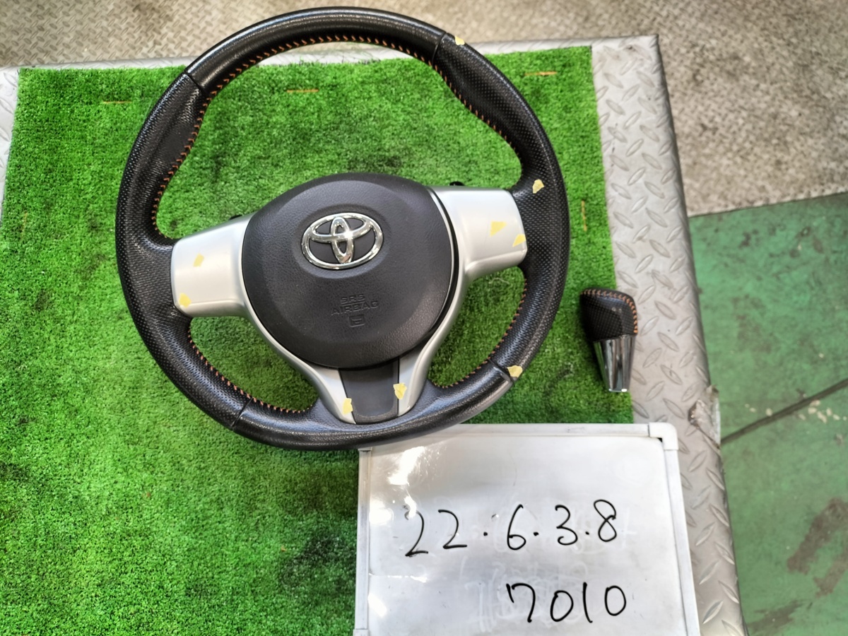 【高品質，格安】 NCP131 トヨタ ヴィッツ RS 平成24年 純正 ステアリング パドルシフト付 ハンドル 黒レザーxオレンジステッチ シフトノブset(ステアリング、ハンドル本体)｜売買されたオークション情報、yahooの トヨタ用