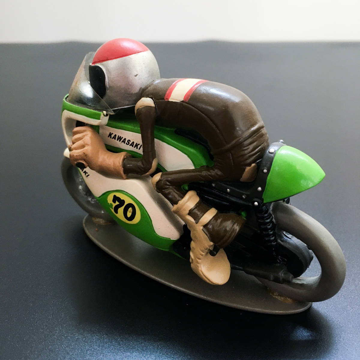 Joe Bar Team ジョーバーチーム Kawasaki カワサキ 500H1 1⁄18 バイク