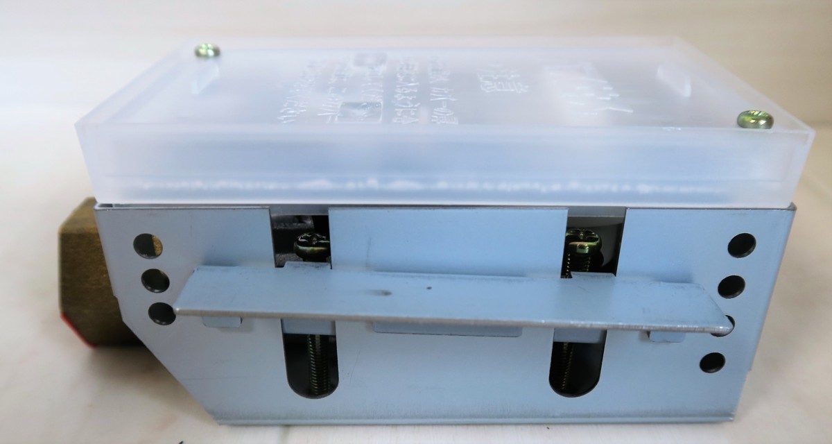 光陽産業 G776AF-12P フレキ壁コンセントヒューズガス栓 LPガス用