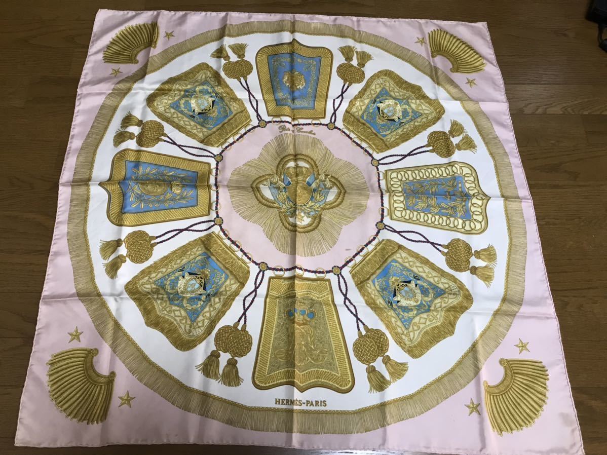 エルメス HERMES スカーフ カレ90 Poste et Cavalerie サーベル飾袋 薄