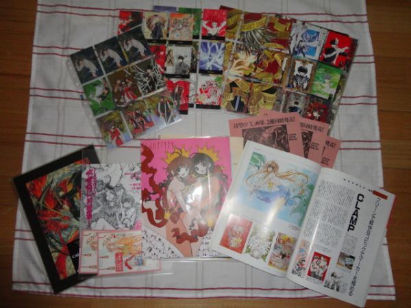 CLAMP掲載雑誌 切り抜きセット（約30年前～）＋トレカ・グッズ等 X・聖