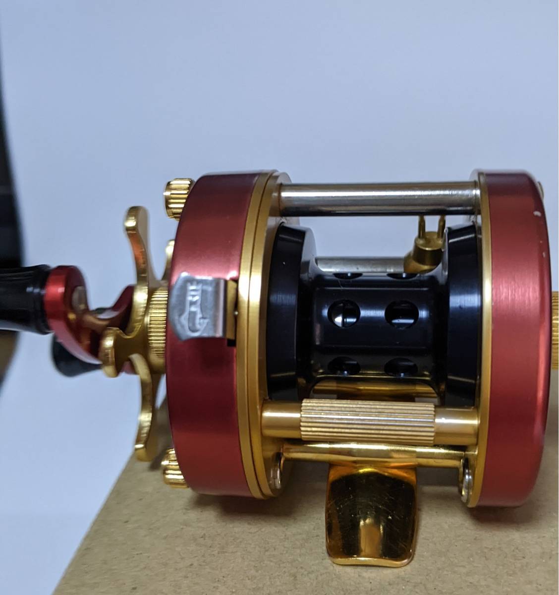五十鈴工業BC521SSS HI-GEAR VINTAGE (未使用品) 五十鈴工業 BC521SSS VINTAGE 中古品 BC521SSS ベイトリール Vintage