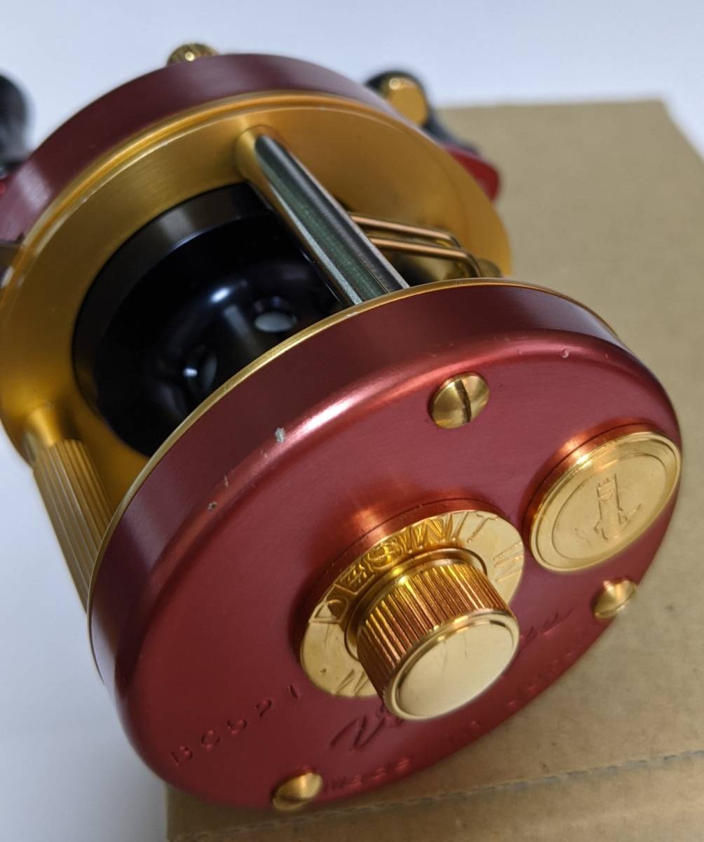 五十鈴工業 BC521SSS VINTAGE 中古品 BC521SSS ベイトリール Vintage