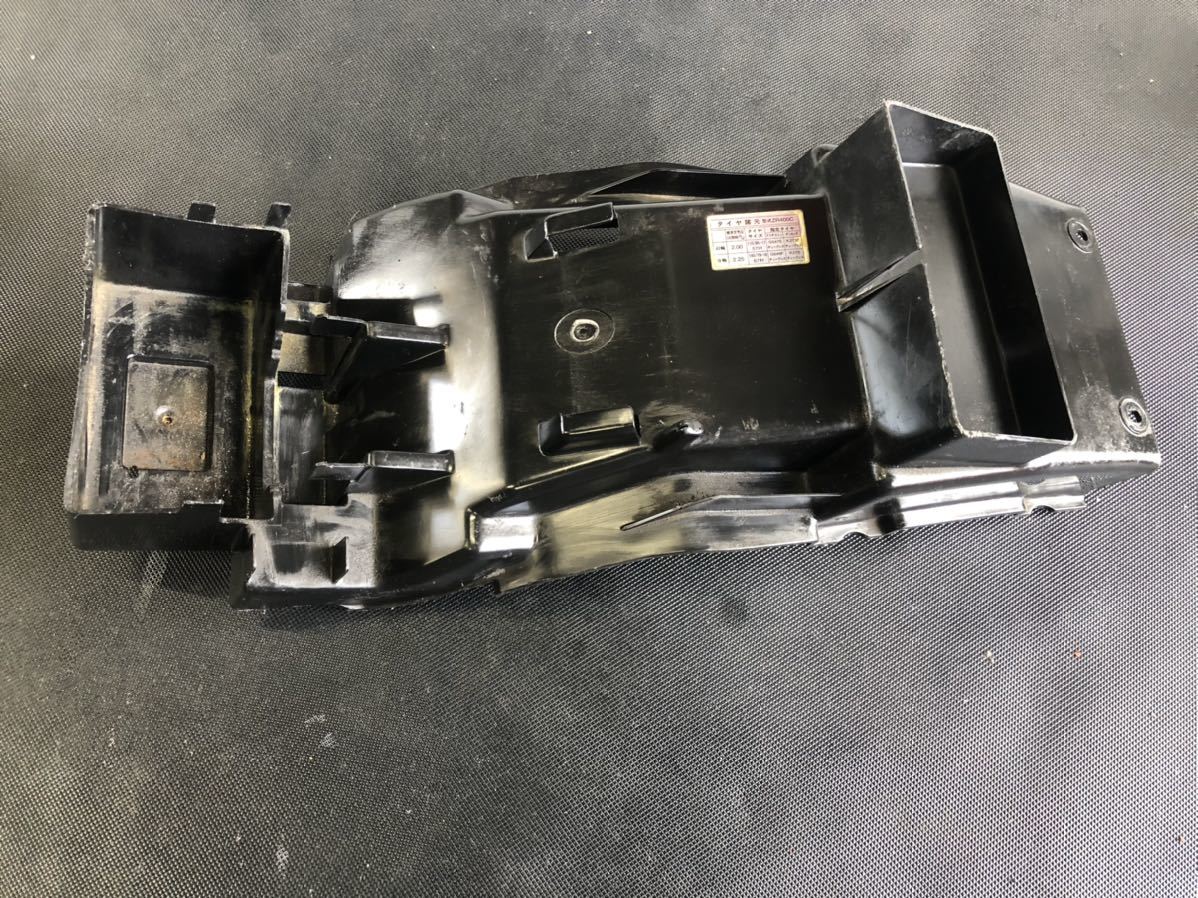 極上 始動確認済み ゼファー400 インナーフェンダー ゼファーχ GPZ400f 