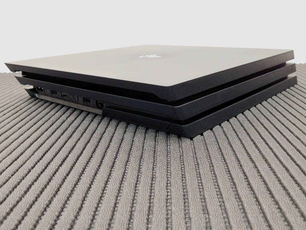 PlayStation4 Pro】【PS4 Pro CUH7200B】【HDD 1TB】【分解整備・初期  