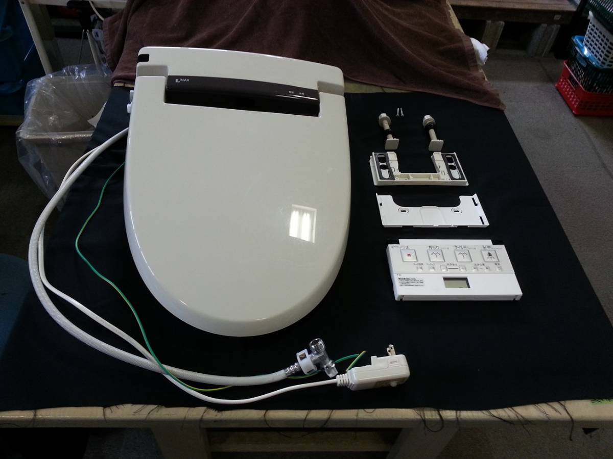 ☆ 動作確認済※1/外観清掃/消毒済 LIXIL CW-RV2 シャワートイレ/BN8 