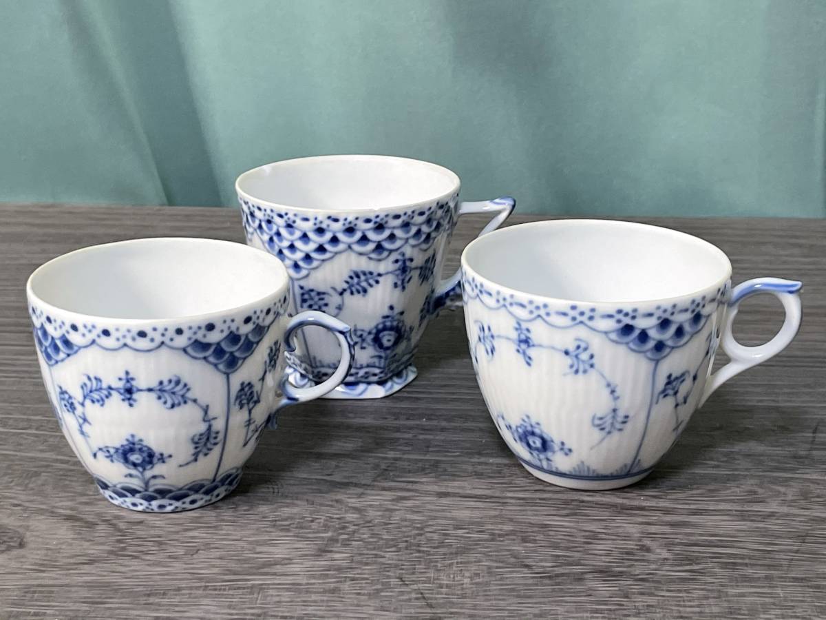 ロイヤルコペンハーゲン ブルーフルーテッドハーフレースプレート 27cm