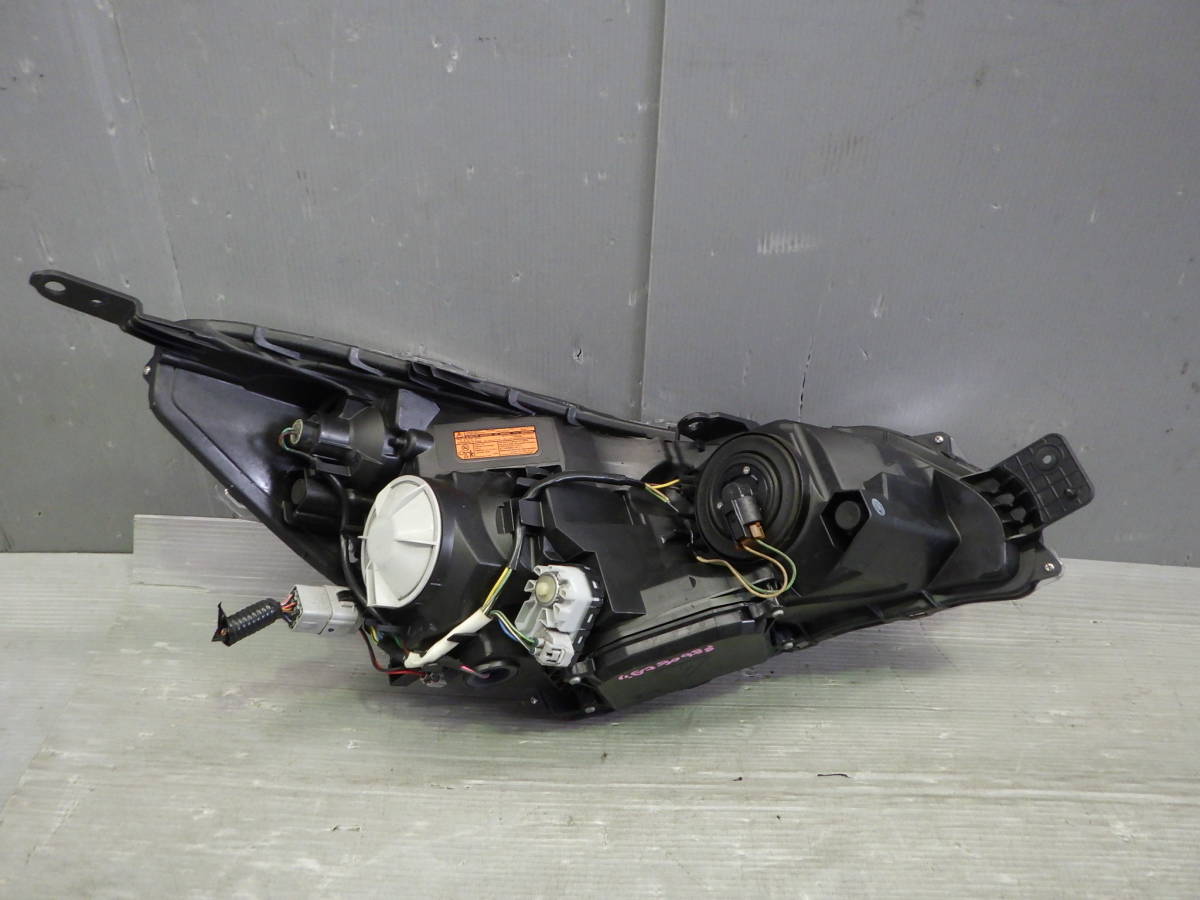 レガシィ BR9 販売 アプリ 1000円売り切り!! 固着や抜け無し!! BRG&frasl;BMG&frasl;BR9 スバル トノカバー Q9469IS H22年 ツーリングワゴン 純正 平成22年 1円売り切り！☆美車☆7万km パーツの中古品