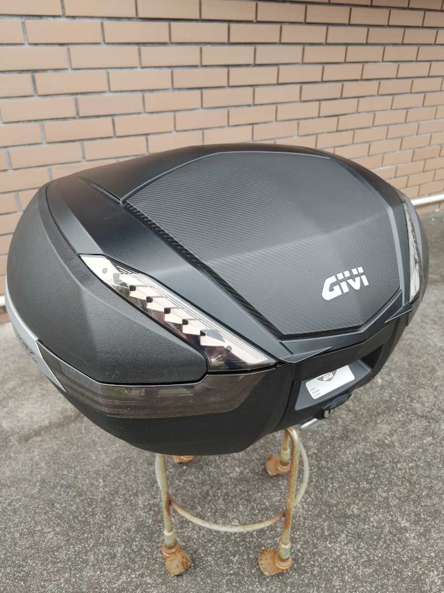 GIVI モノキー ケース v47(トップケース)|売買された GIVI モノキー ケース v47(トップケース)|売買された