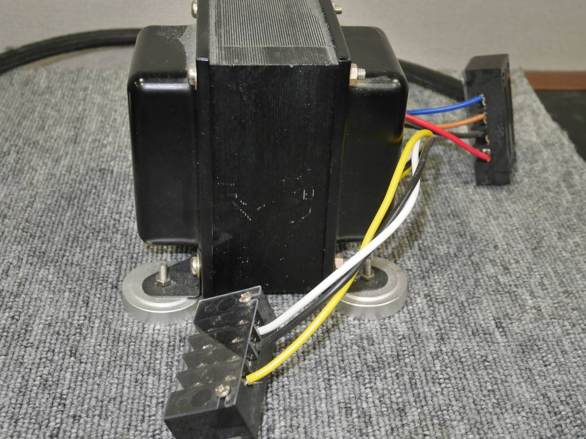 ステップダウントランス 240/220/200 → 100V/117V SINKO ステップ
