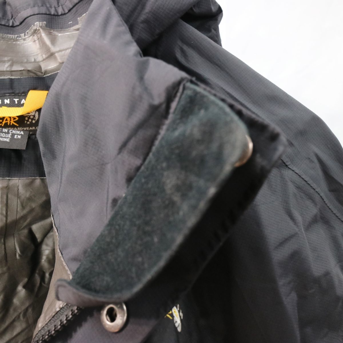 MOUNTAIN HARDWEAR マウンテンハードウェア ナイロンジャケット 
