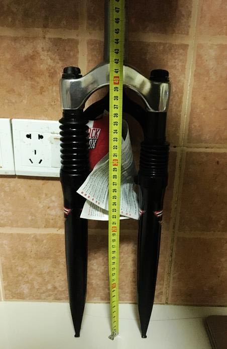 希少】未使用品 アメリカ製 超軽量1.4kg ROCKSHOX Q5 ロックショックス