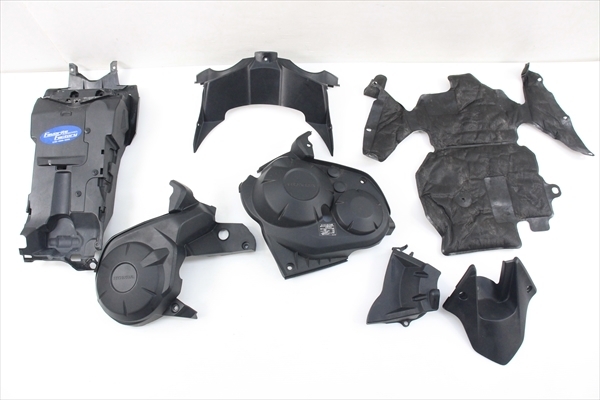 CBR1000RR SC57 逆車ホンダ純正品カウルセット FIREBLADEに適合する