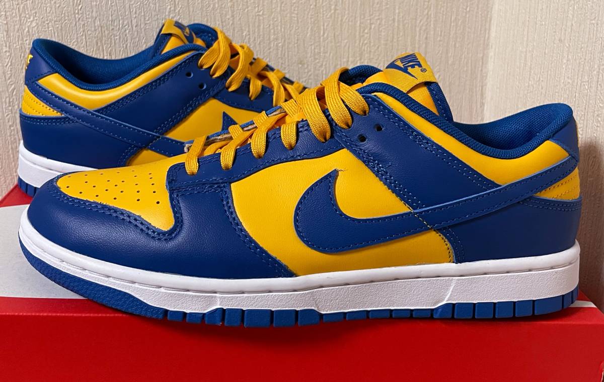 爆買い，お得 DUNK LOW BLUE JAY AND UNIVERSITY GOLD UCLA 26.5cm ダンク パンダ SB supreme TRAVIS SCOTT(26.5cm)｜売買されたオークション情報、yahooの商品情報をアーカイブ公開 - オークファン 26.5cm
