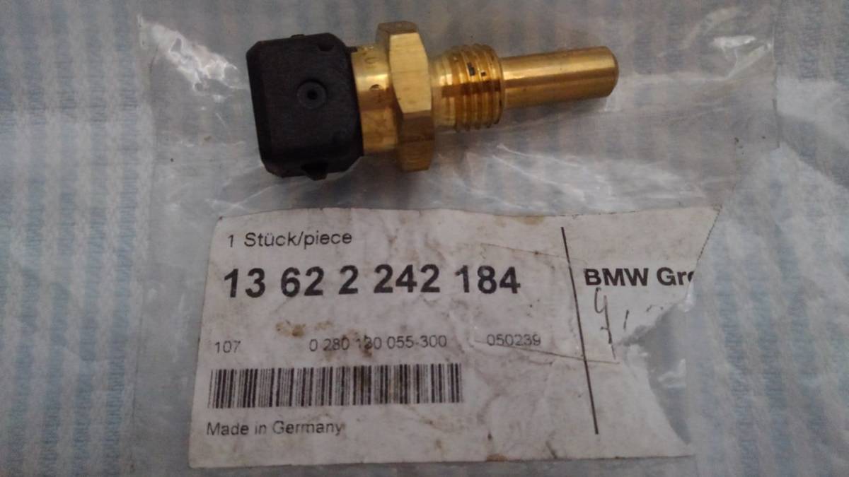 BMW K1 K100 K1100 等 クーラント 水温 センサー 部品番号13622242184 Coolant temperature