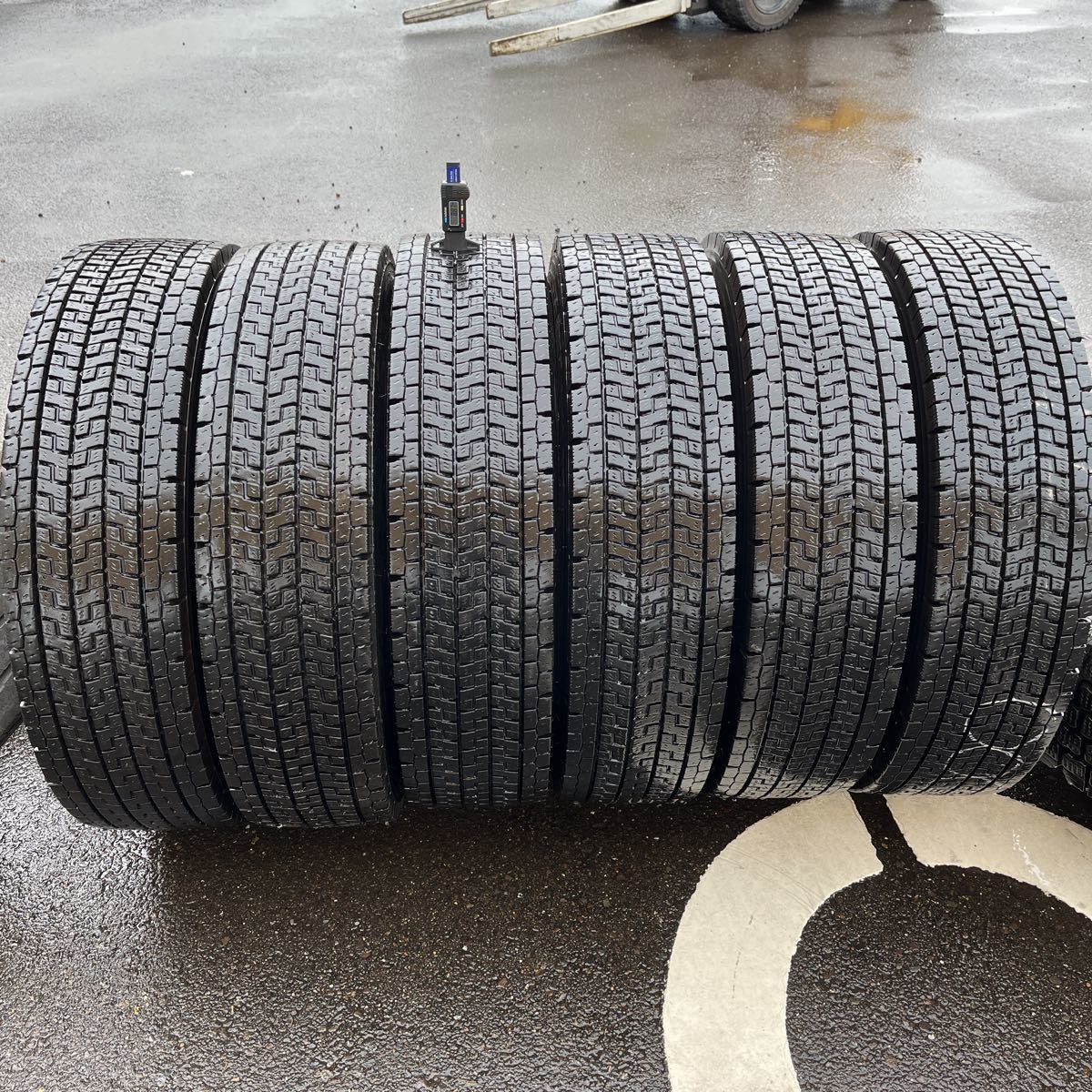 豊富な，格安 225/80R17.5 YOKOHAMA 激安 6本セット：30000円(タイヤ)｜売買されたオークション情報、yahooの商品情報をアーカイブ公開 - オークファン タイヤ