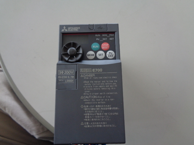 激安大特価，大得価 MITSUBISHI ELECTRIC 三菱 FREQROL-E700 FR-E720-0.75K(その他)｜売買されたオークション情報、yahooの商品情報をアーカイブ公開 - オークファン その他