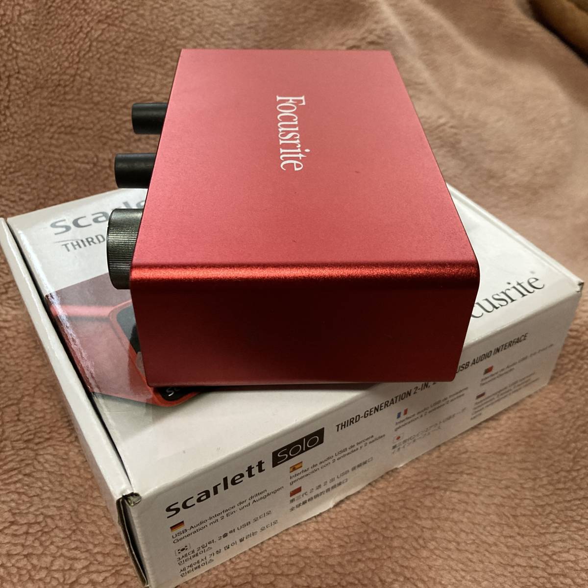 稼動品　3rd Gen Focusrite Scarlett solo フォーカスライト オーディオインターフェース　箱付き