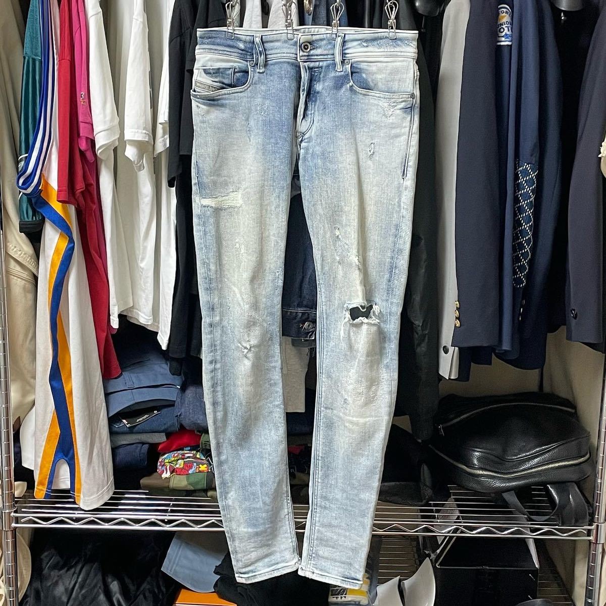 DIESEL ディーゼル SLEENKER ダメージデニム スキニーデニム デニム 