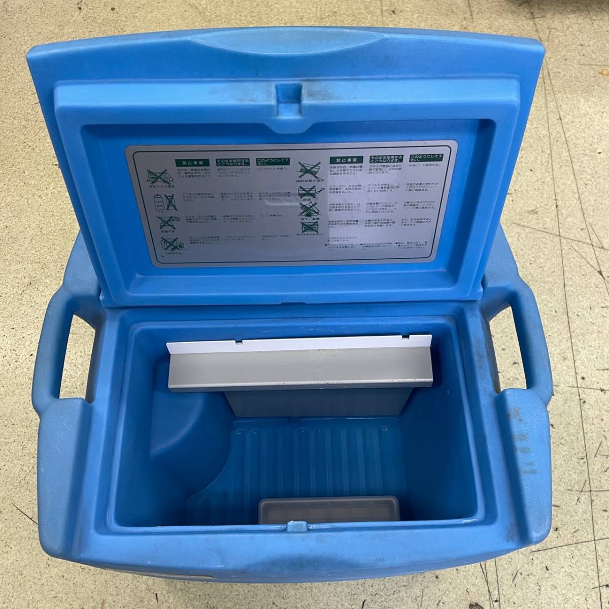 AHX012R イワタニ RC-1500 3WAY サイレント ミニ電気冷蔵庫 冷気自然対流方式 20L 約500x410x高さ433mm アウトドア キャンプ ガス fridge