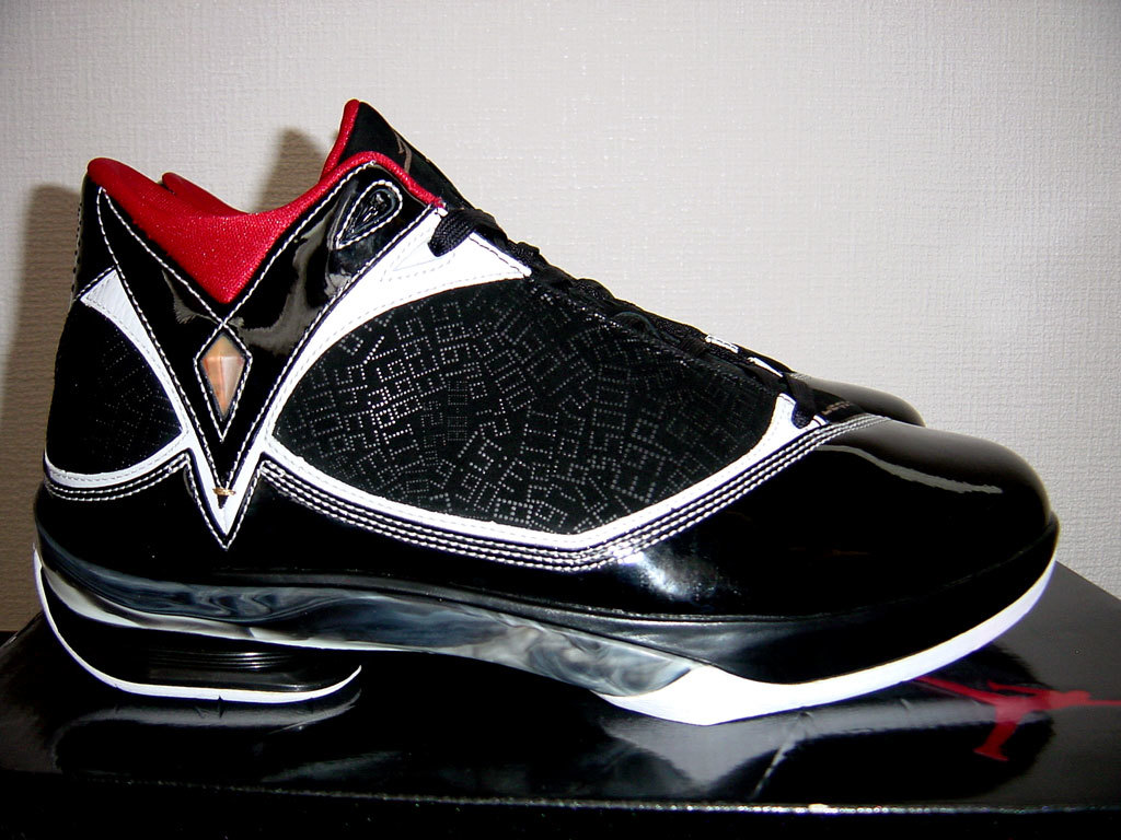 AIR JORDAN2009 HOF(黒×白×赤)28.5cm(US10.5)未使用・箱有エア 