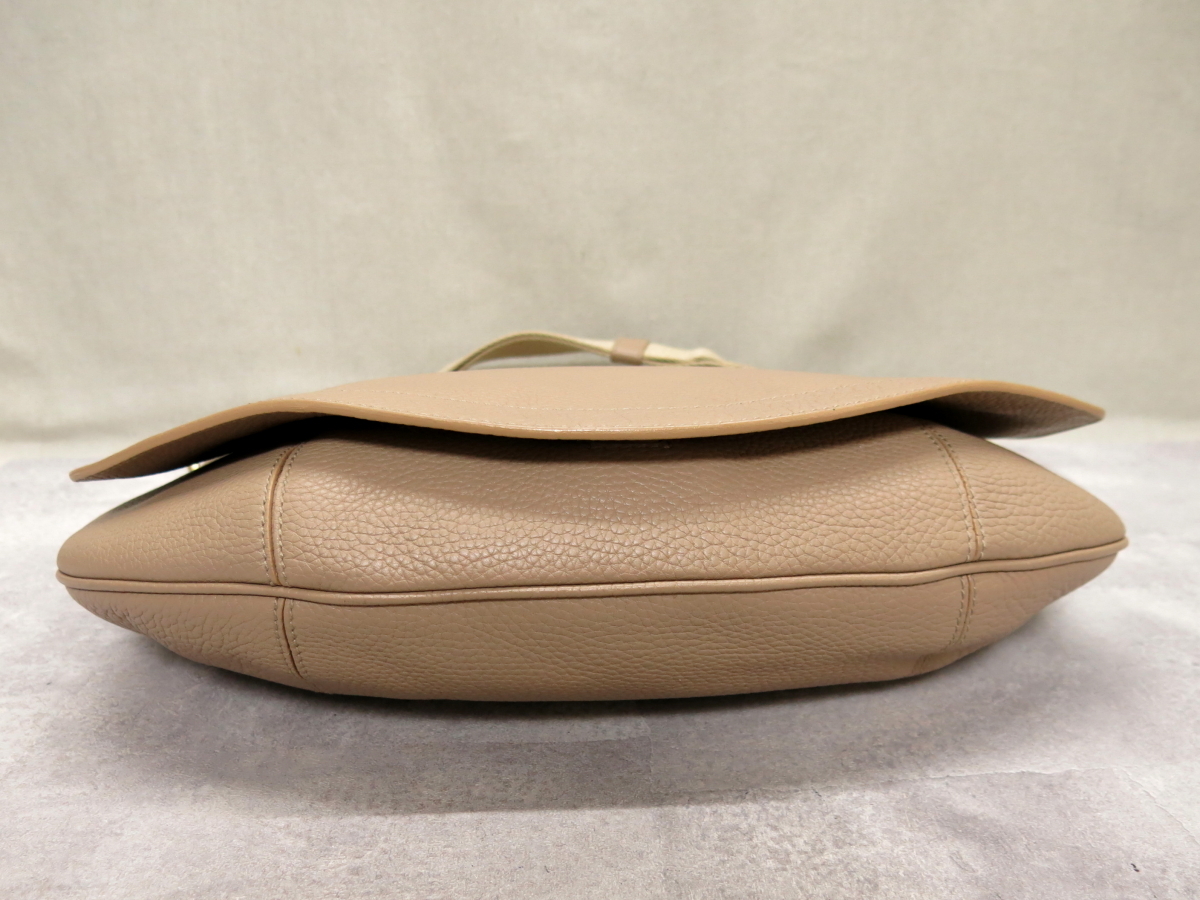 ○超美品○BALLY レザー 超美品○BALLY 本革○ワン バリー○タッセル 
