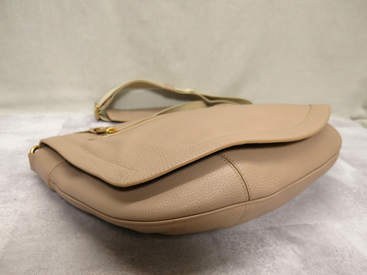 ○超美品○BALLY レザー 超美品○BALLY 本革○ワン バリー○タッセル 