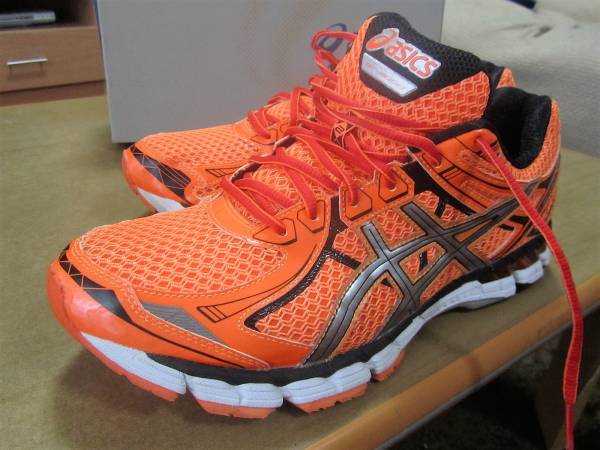 アシックス　ＧＴ2000　ＮＥＷＹＯＲＫ2　ＳＷ　中古