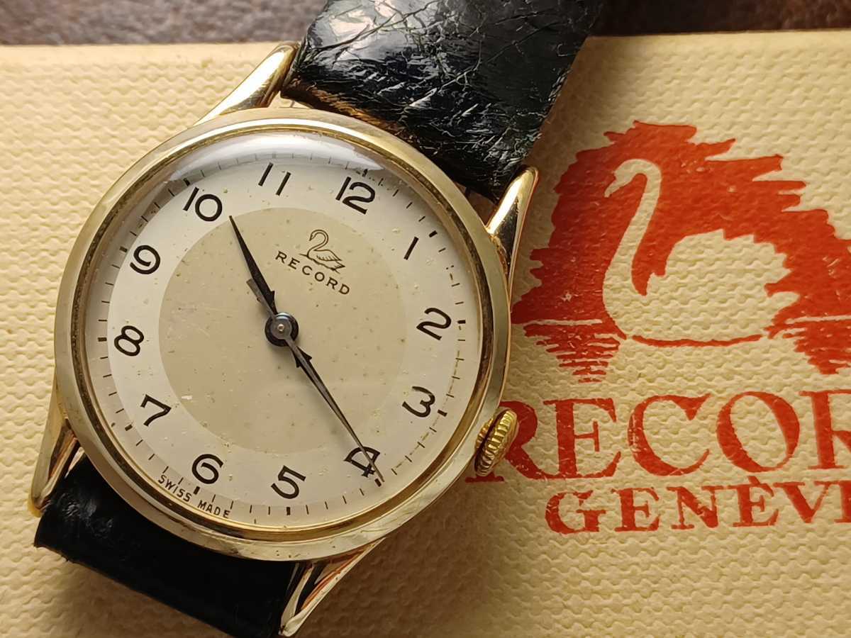 1950年代英国 RECORD WATCH Co 金無垢ケース！オリジナルツートン文字 