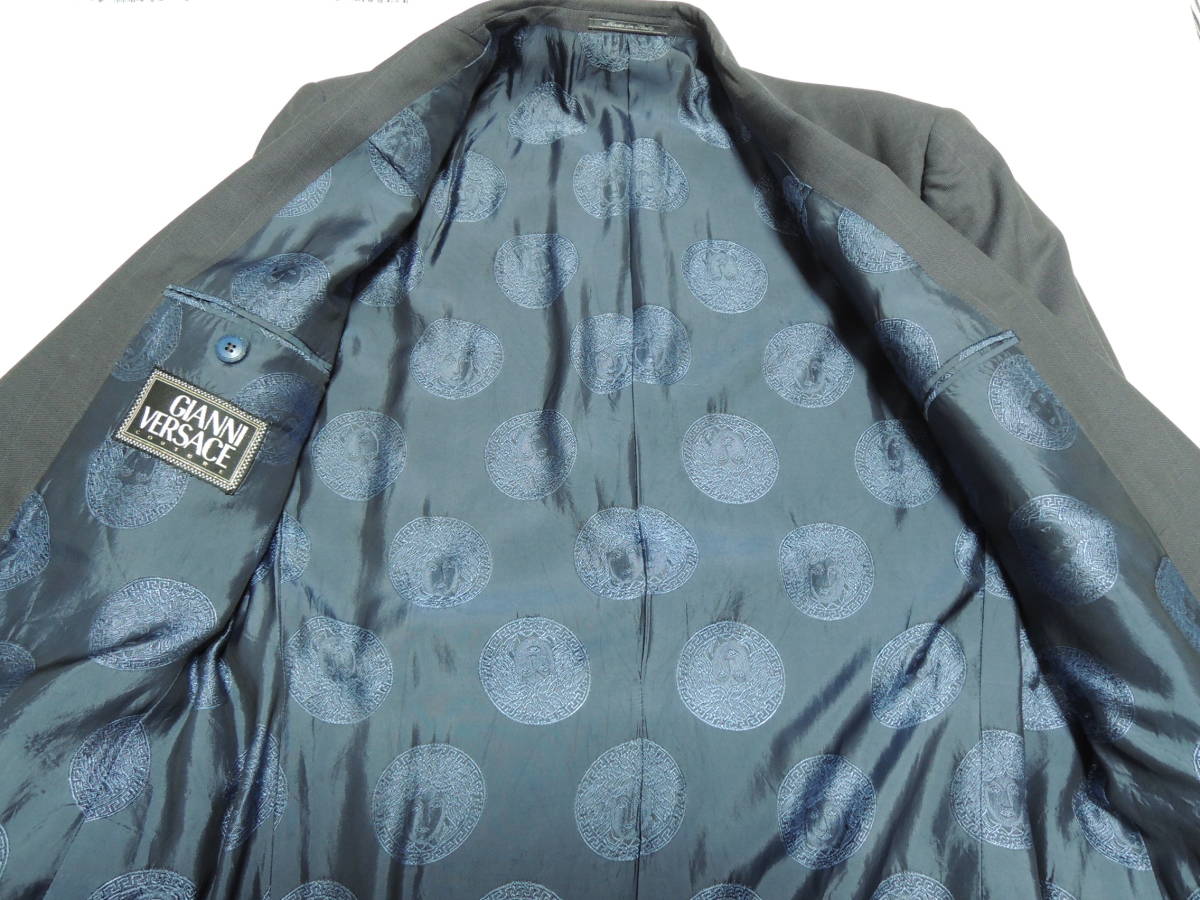 VERSACE GIANNI ジャンニヴェルサーチ ヴェルサーチ スーツ COUTURE Gianni 2B メデューサボタン セットアップスーツ クチュール グレンチェック Versace - ヴェルサーチェ ストライプ