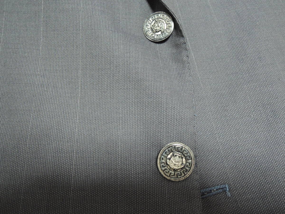 VERSACE GIANNI ジャンニヴェルサーチ ヴェルサーチ スーツ COUTURE Gianni 2B メデューサボタン セットアップスーツ クチュール グレンチェック Versace - ヴェルサーチェ ストライプ