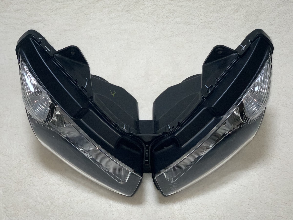 23007-0144 Kawasaki - Headlight 23007-0144. lamp LENS-COMP,HEAD