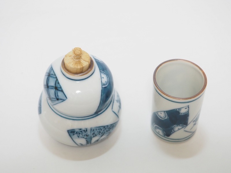 A0960 洞華 作 染付 振出 茶巾筒 セット ☆ 茶道具 茶器 抹茶道具 抹茶