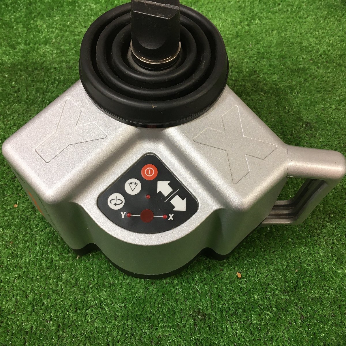レーザーレベル 中古品BOSCH BL100VHR 三脚セット ※受光器なし BOSCH 