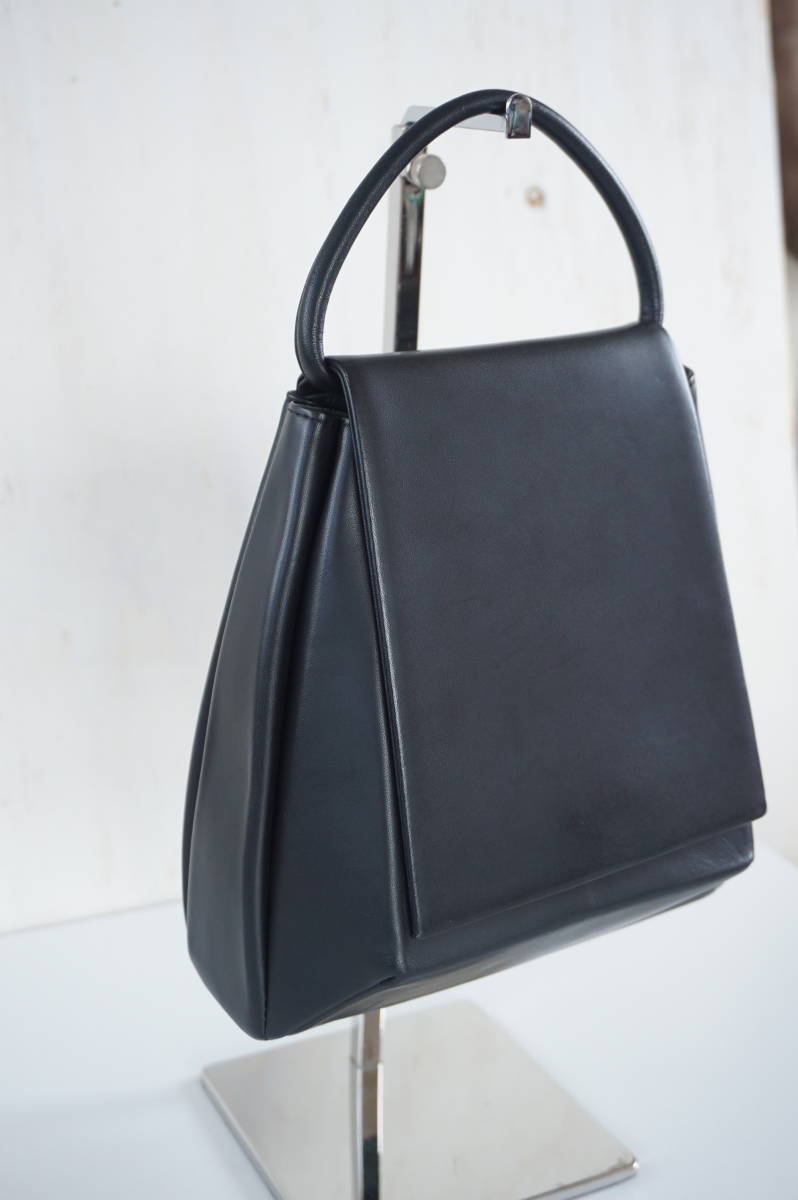 美品☆シビラ レザーショルダーバッグ 肩掛け 本革 レディース 鞄 