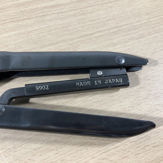 HIF3-TA2022HC 手動圧着工具 ヒロセ電機 【中古品】 ■K0025997 手動圧着工具 HIF3-TA2022HC ヒロセ電機 圧着メスコンタクト専用工具(圧着工具) ヒロセ電機MILコネクタ 圧着工具｜Yahoo!フリマ（旧PayPay