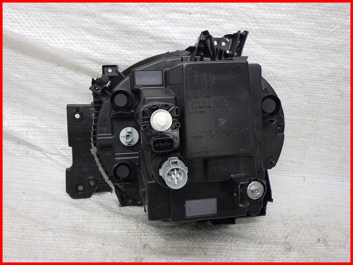 ワゴンＲスマイル　mx91s 右ヘッドランプ MX81S MX91S ワゴンRスマイル LED右ヘッドライト右ライト 右側 STANLEY