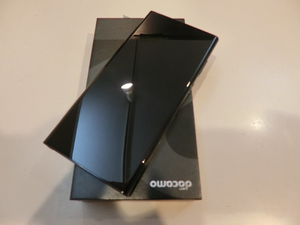 SIMフリー☆docomo ○判定 Galaxy S22 Ultra 5G SC-52C ブラック 新品同様品☆
